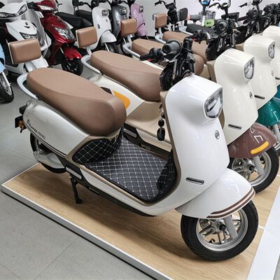 适用爱玛大乔全包围脚垫电动车大乔二代Q311脚踏垫AM500DQT-51防