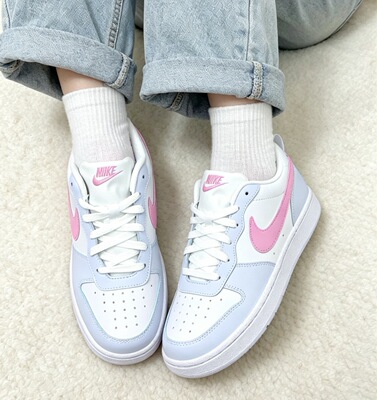 NIKE/耐克COURT BOROUGH女子樱花粉低帮透气休闲板鞋IQ2725-101
