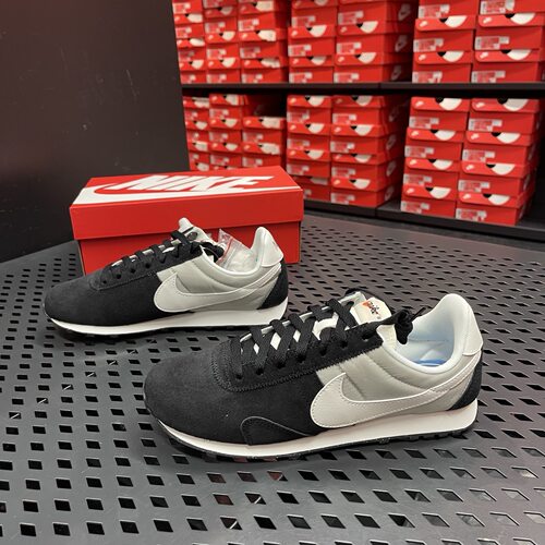 Nike耐克男鞋 Pre Montreal 17耐磨运动低帮休闲鞋898031-001