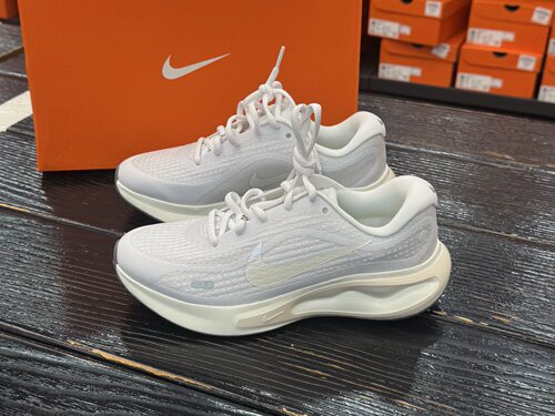 耐克Nike Journey Run女子白色低帮休闲跑步休闲鞋FJ7765-119