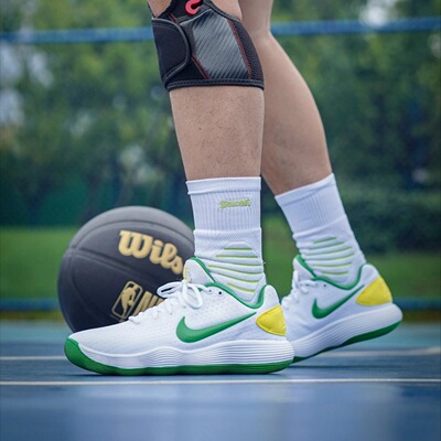 NIKE/耐克Hyperdunk 2017男子低帮减震轻便实战篮球鞋IO7604-131