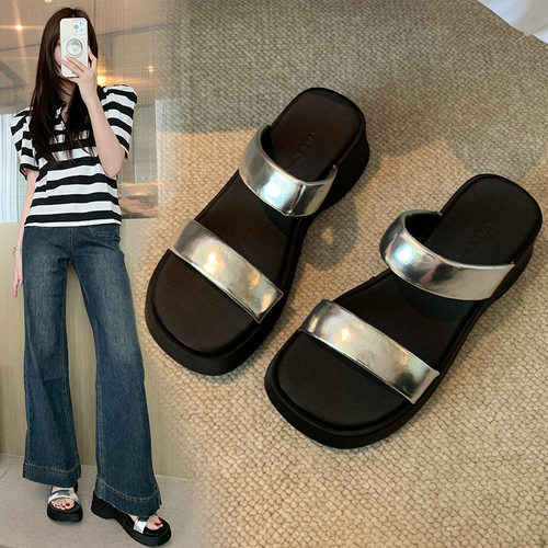 夏加宽加肥女凉鞋外穿拖鞋脚宽肥