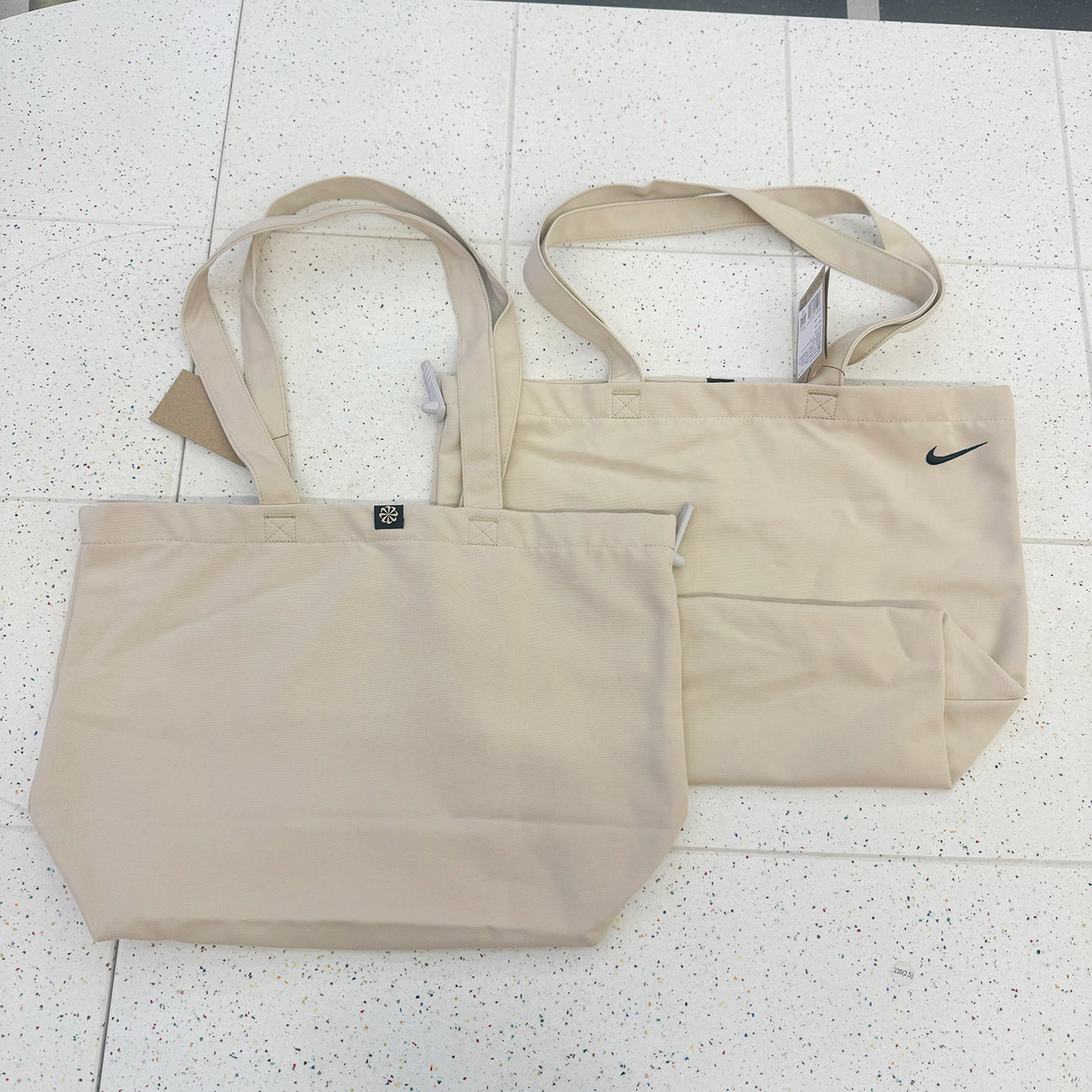 Nike耐克休闲帆布单肩包大容量日常通勤手提托特包男女FZ1320-120