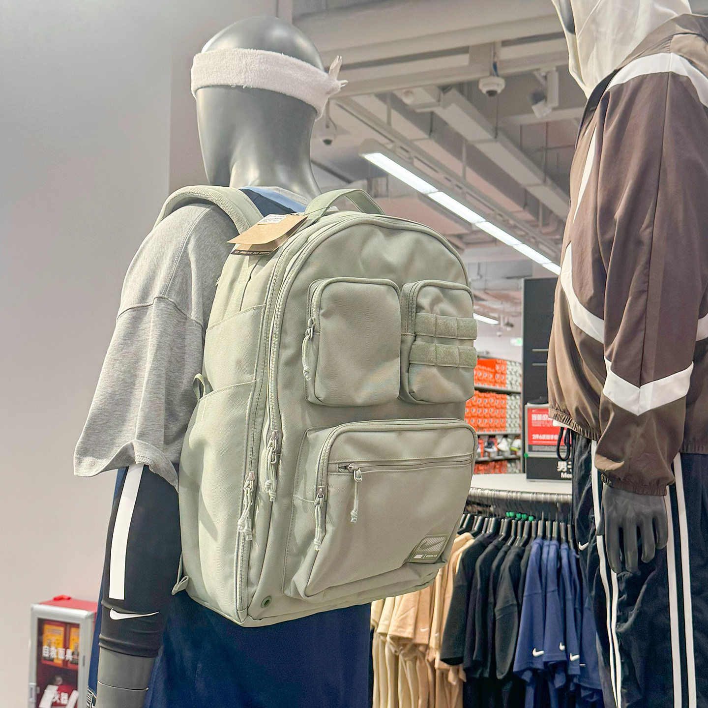 Nike耐克大容量双肩包休闲电脑包通勤学生书包背包男女FN4120-370