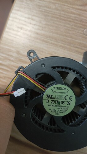 原装EVERFLOW 8025 12V 0.40A R128025SU(48) 投影机散热风扇3线