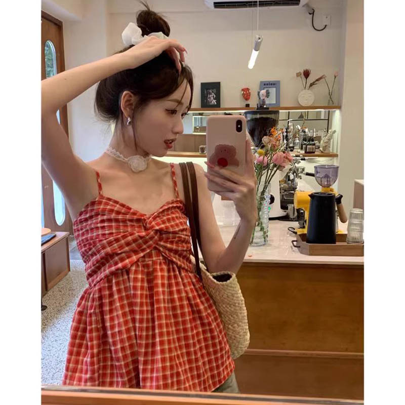 红色格子吊带背心女夏多巴胺独特设计感绝美海边外穿泰式蓬蓬上衣