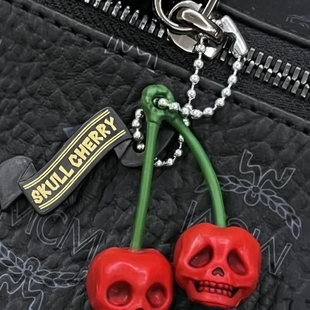 水果樱桃骷颅头挂件包挂小众个性挂件装饰玩具