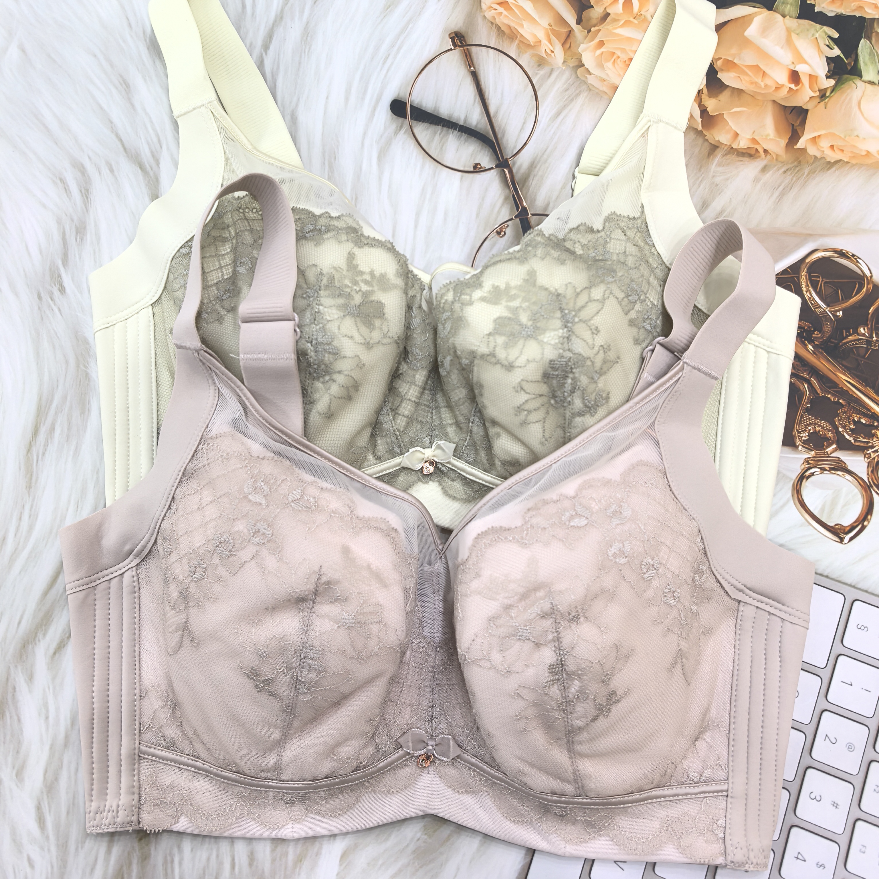 大胸显小显瘦收副乳调整型文胸罩