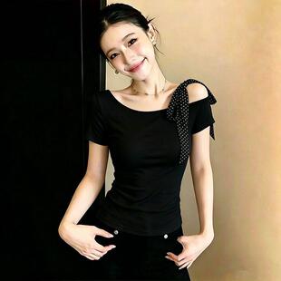 露肩白色短袖T恤波点蝴蝶结小众个性女生修身显瘦ins闺蜜装上衣服