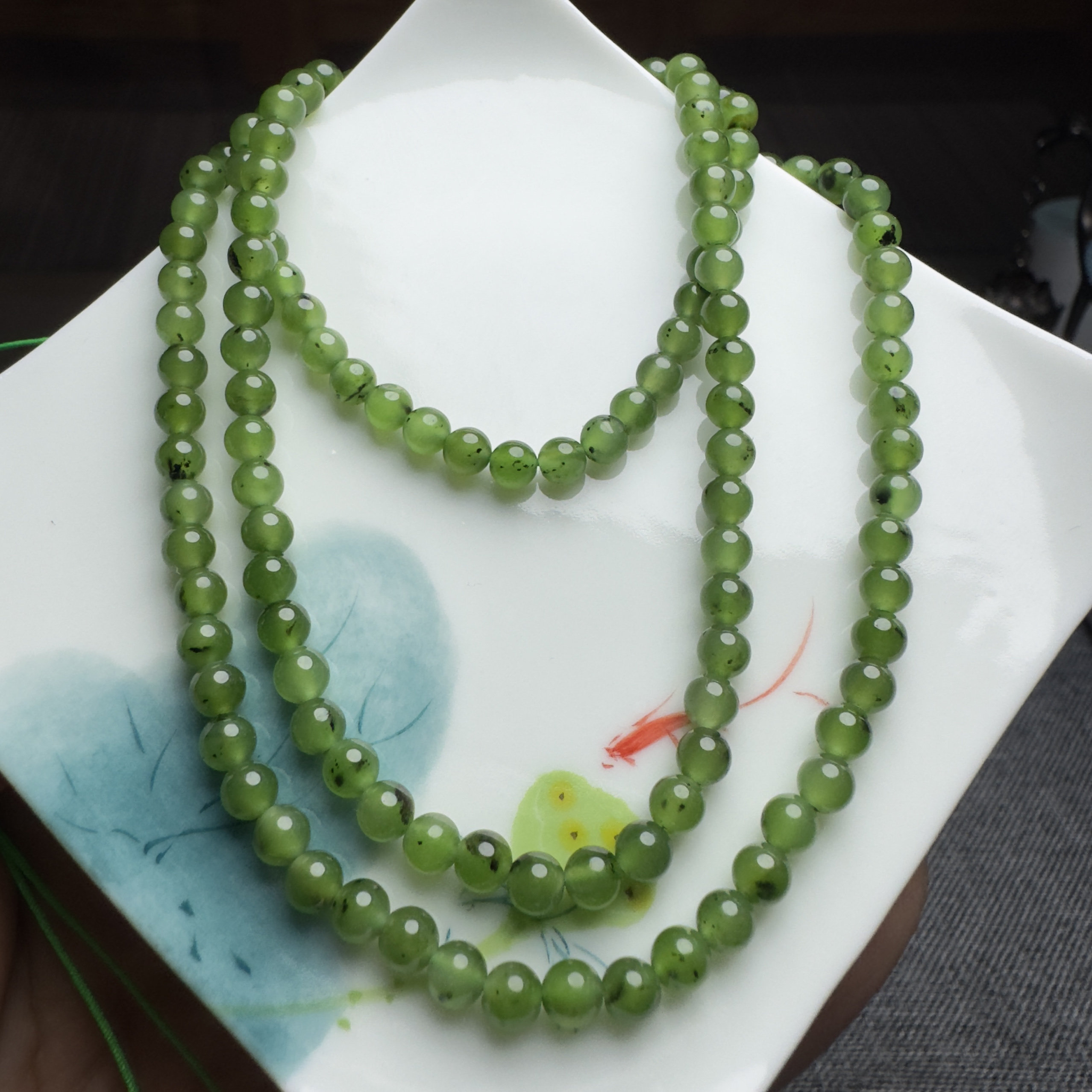 俄料和田碧玉项链4mm108佛珠手串阳绿吊坠链子带微黑点玉圆珠子