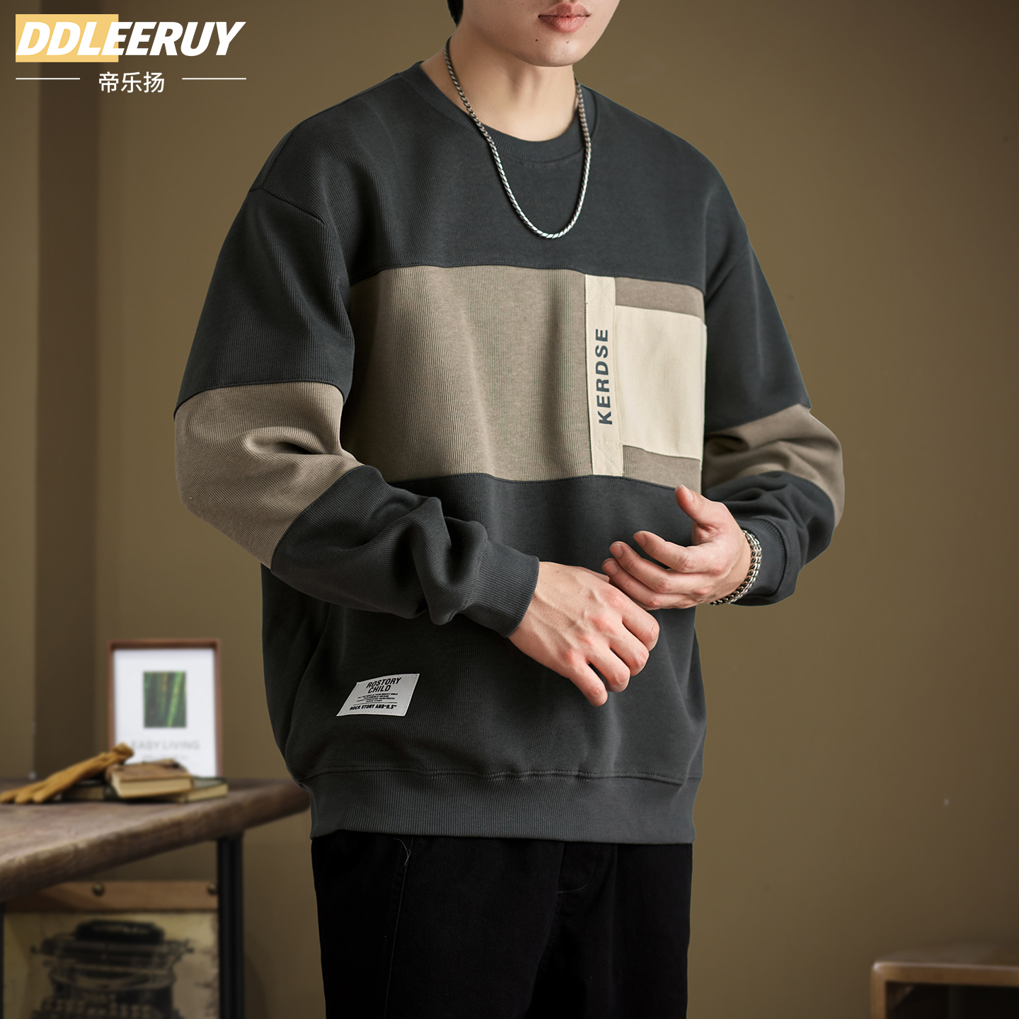 美式撞色拼接圆领卫衣男宽松大码