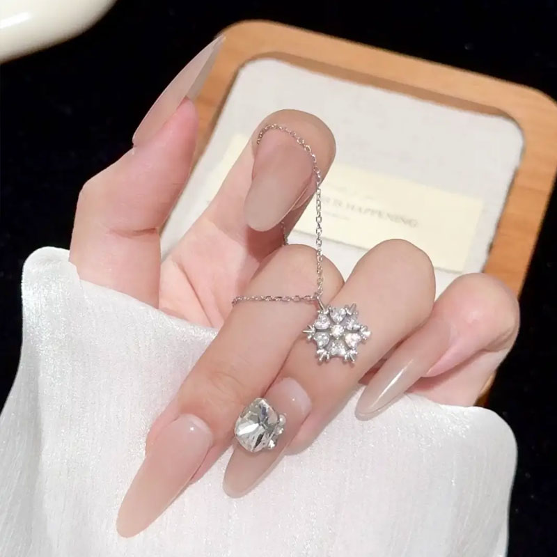 迪士尼梦幻雪花项链女款轻奢高级感感精致锁骨链颈链时尚百搭礼物