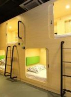capsule bunk bed hotel bed sleep pod nap pod capsule hotel