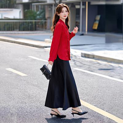 春季HM2609-0新款女质装新中式国件风气盘套扣外半身裙两套裙