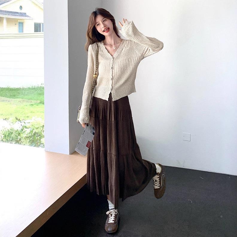 法式复温柔风套装女秋025古新款长袖针织开衫裙丝绒2半身裙c166-6