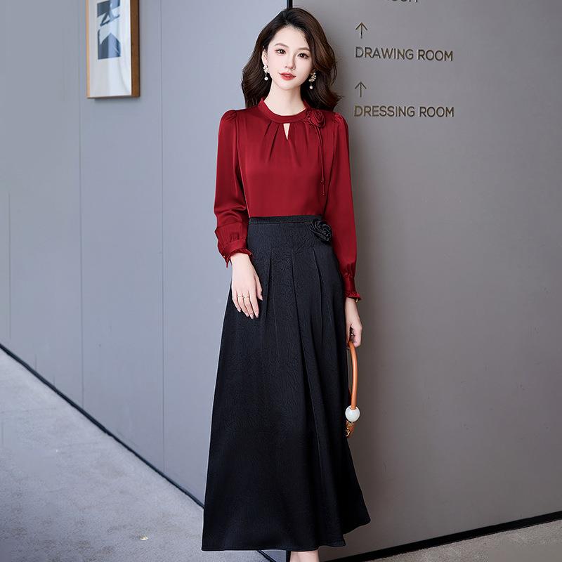 时尚休闲套装秋款气质立体花新朵衫高腰半衬身裙两件9套裙HR769-6