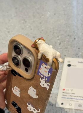 秋冬躺平小猫趣味手机壳适用iPhone16新款苹果15promax翻毛皮软壳14plus美拉德风12/13pro情侣可爱11保护套女