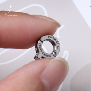 可拆卸螺丝不伤脚纯钛合金鹦鹉脚环扣手工抛光牡丹金小太阳脚环