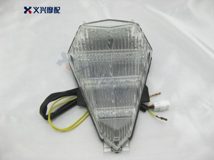 R6后尾灯总成 R6后刹灯总成 06-07年 LED灯