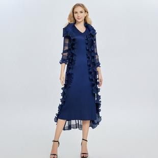 欧美v领长袖连衣裙女轻奢高级感2025春夏大码宽松显瘦过膝裙