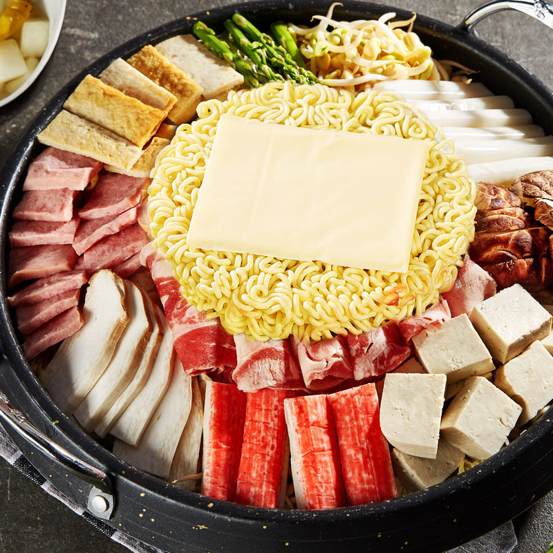 韩式部队火锅套餐 韩国芝士年糕火锅食材底料鱼饼拉面部队锅