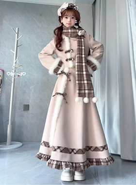 焦糖小熊 秋冬氛围感甜美格子拼接毛呢围巾外套长裙千金感三件套