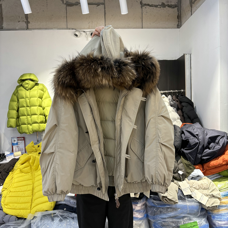 时尚廓形连帽御寒羽绒服女62810