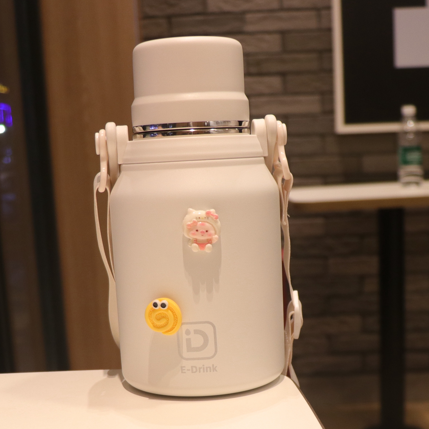 不锈钢保温吸管杯学生运动水壶男