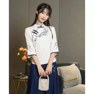 新中式日常汉服套装少女年轻款民国风唐装改良旗袍上衣演出服茶服