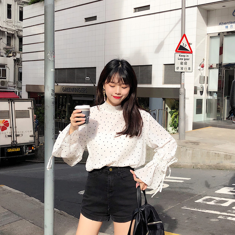 »¨ÀõÊóС½ã Çï×°2018п°æ´òµ×ÉÀÅ®³¤Ðä¿íËÉÐÝÏÐÏÔÊݲ¨µãÉÏÒÂ