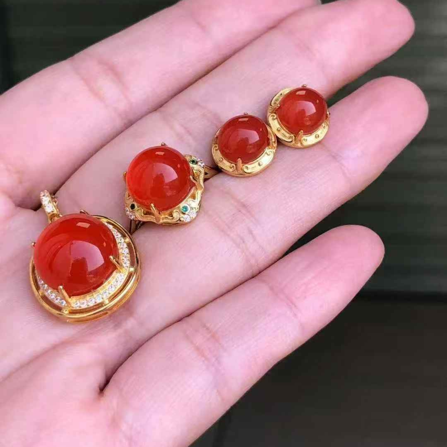 南红玛瑙戒指吊坠耳钉只有一套保山冰红套装河湾料原矿女款