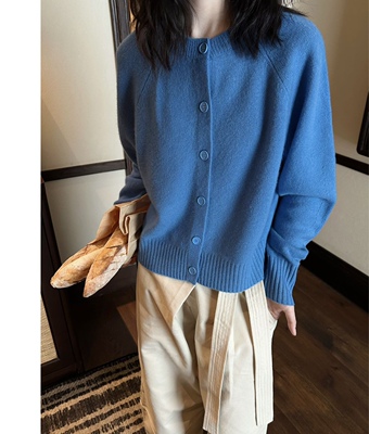 秋冬韩版休闲简约百搭圆领全羊毛针织开衫女宽松毛衣外套上衣女