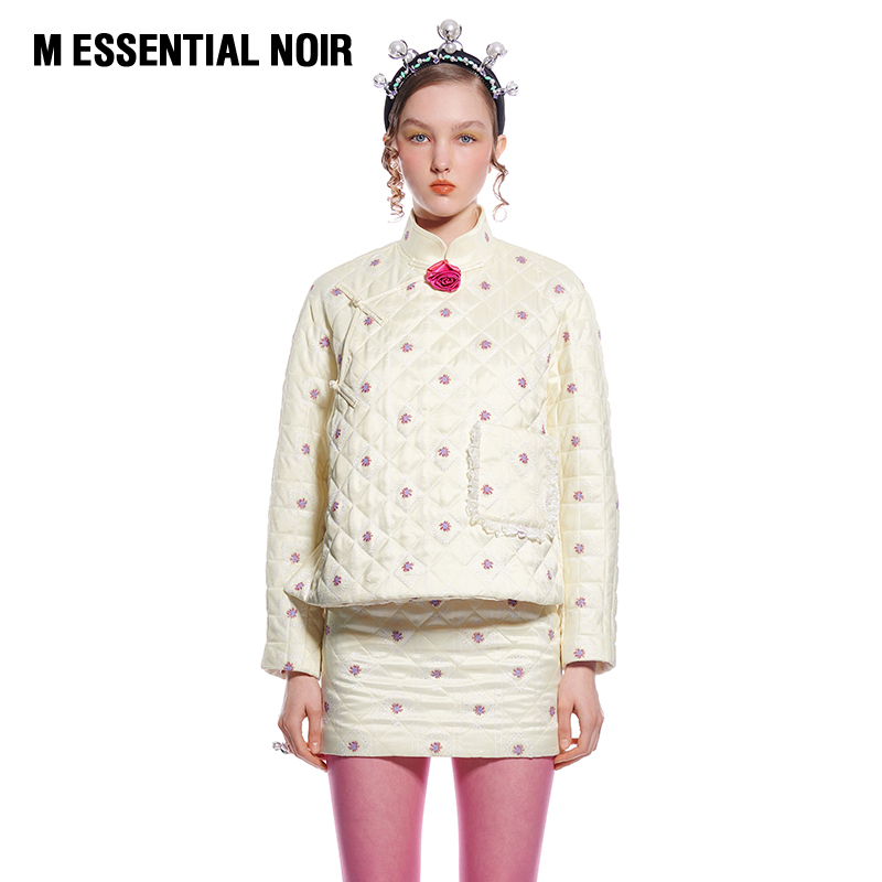 舞壁提花花饰中式夹棉外套 M ESSENTIAL NOIR马凯设计师品牌-封面