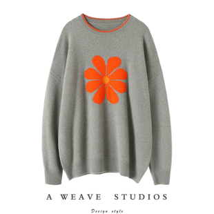 颜控心动！！减龄灰绿色太阳花羊绒衫女圆领加厚纯羊绒毛衣冬宽松