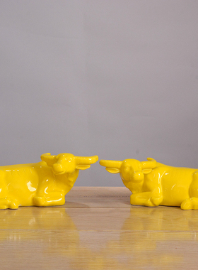 黄色卧牛一对摆件招财镇宅工艺品摆设装饰 旺财现代简约玄关酒柜