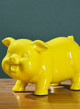 陶瓷十二生肖猪摆件可爱笑脸猪招财风水红黑黄白装饰送礼动物桌面