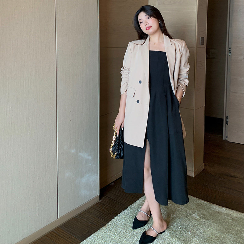 大码高级感女装胖mm西装外套女微胖女生穿搭早秋季新款上衣小西服