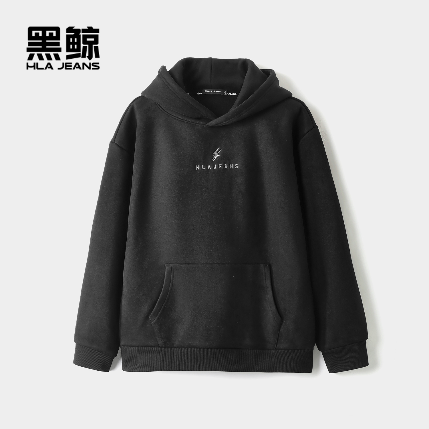 连帽设计 宽松版型 内里加绒 大幅印花