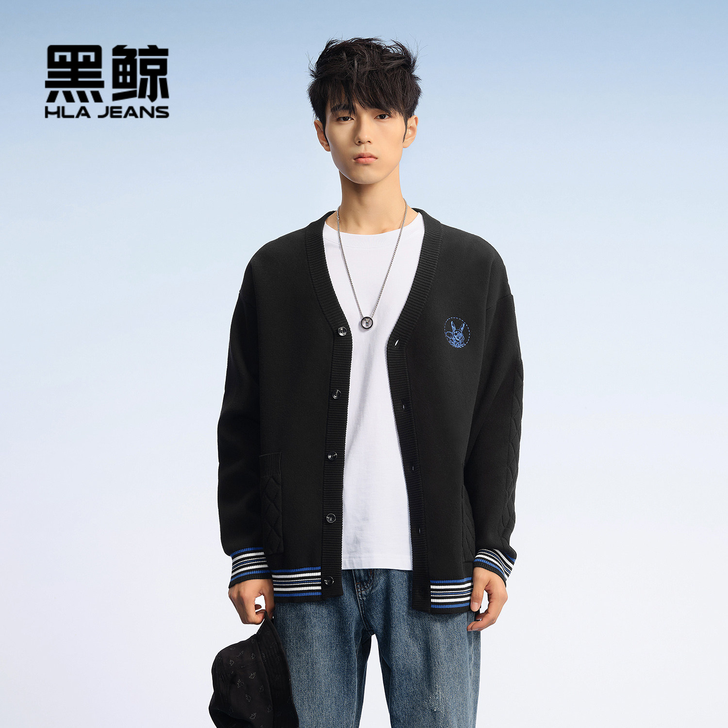 海澜之家旗下黑鲸宽松V领针织开衫男春机械兔绣花针织衫商场同款