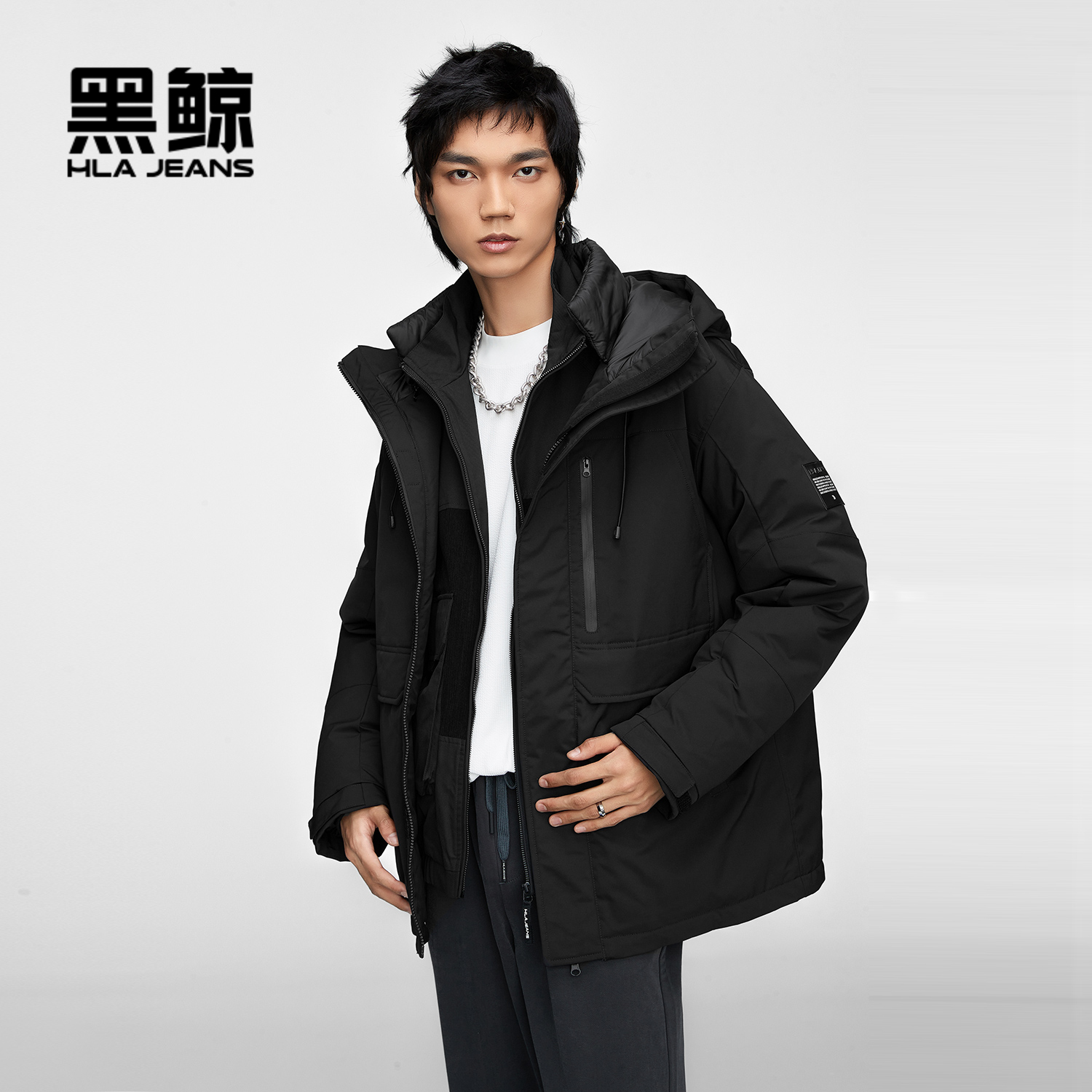 纯色休闲连帽羽绒服黑鲸