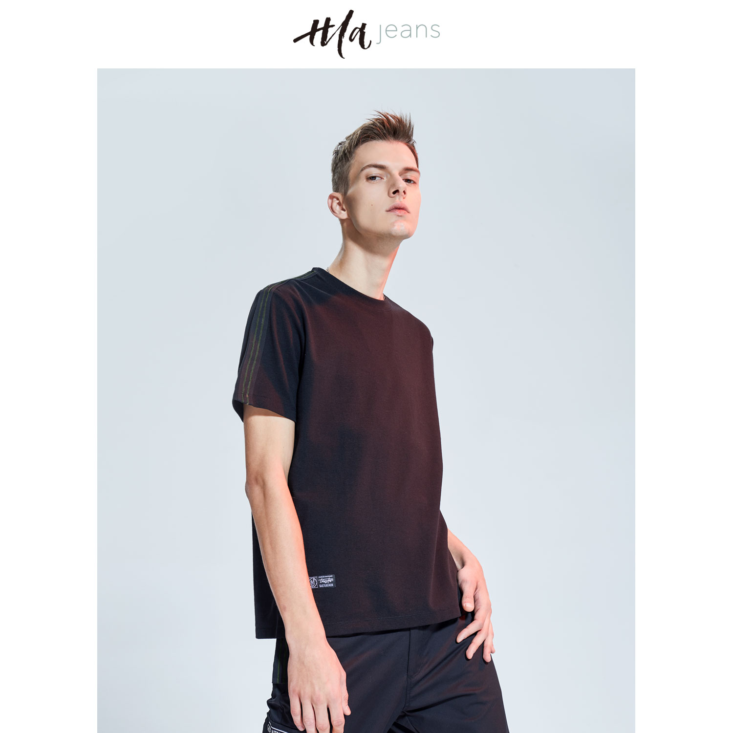 HLA JEANSÖ¯´øÆ´½ÓºÚÉ«tÐô2018Ïļ¾ÐÂÆ·ÄÐ×°¼òÔ¼»ù´¡ÊæÊʶÌÐätÄÐ