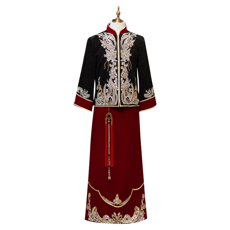 中式新郎黑色龙凤褂秀禾服