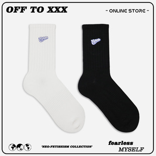 美式 潮流字母白色袜子简约刺绣英文街头运动中筒袜男女纯棉长袜