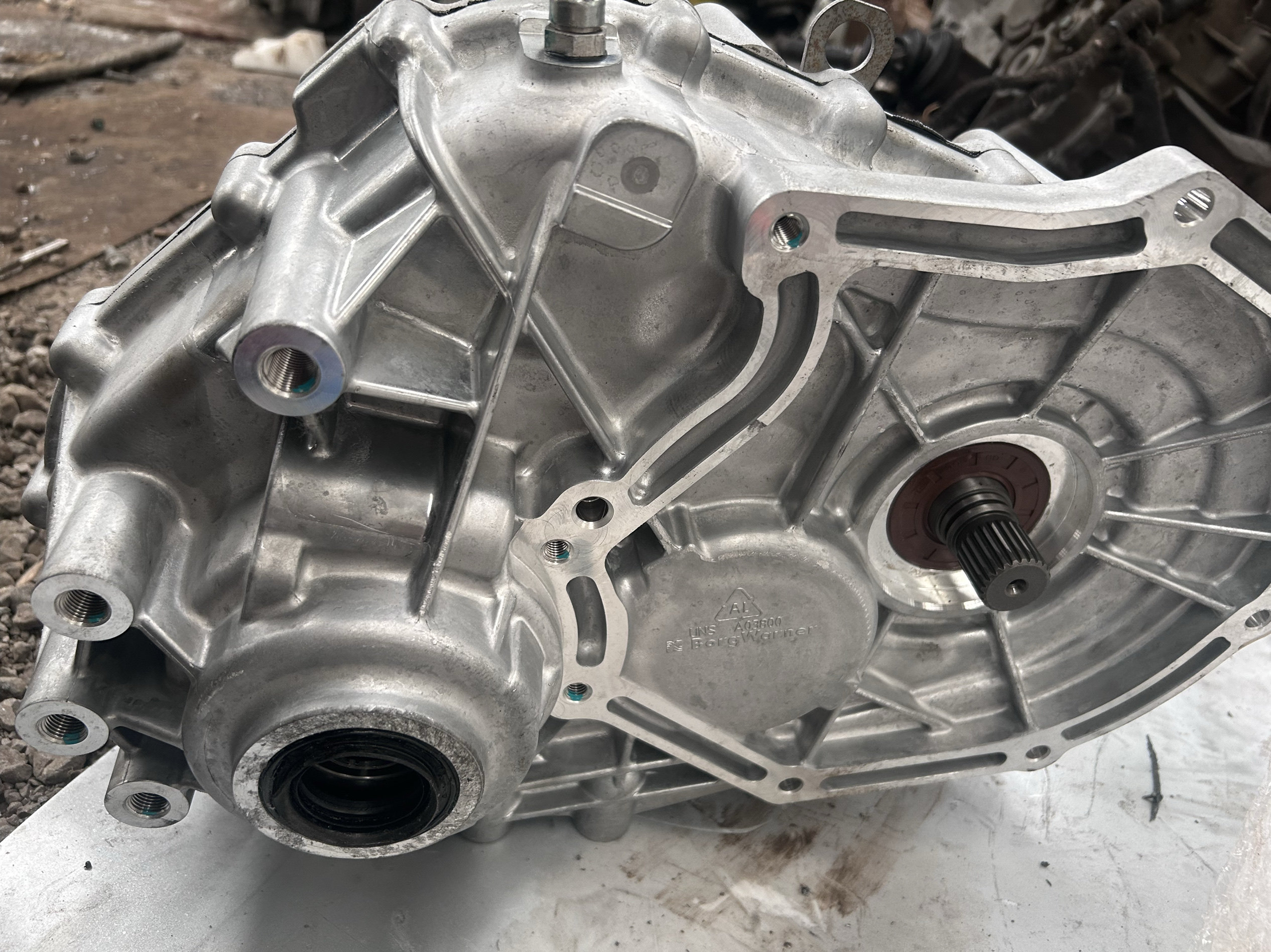 吉利帝豪EV350/450/500减速器原厂升级组装更耐用（请提前联系）