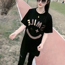 2025年夏季新款时尚圆领亮片笑脸薄款短袖T恤女宽松显瘦中长上衣