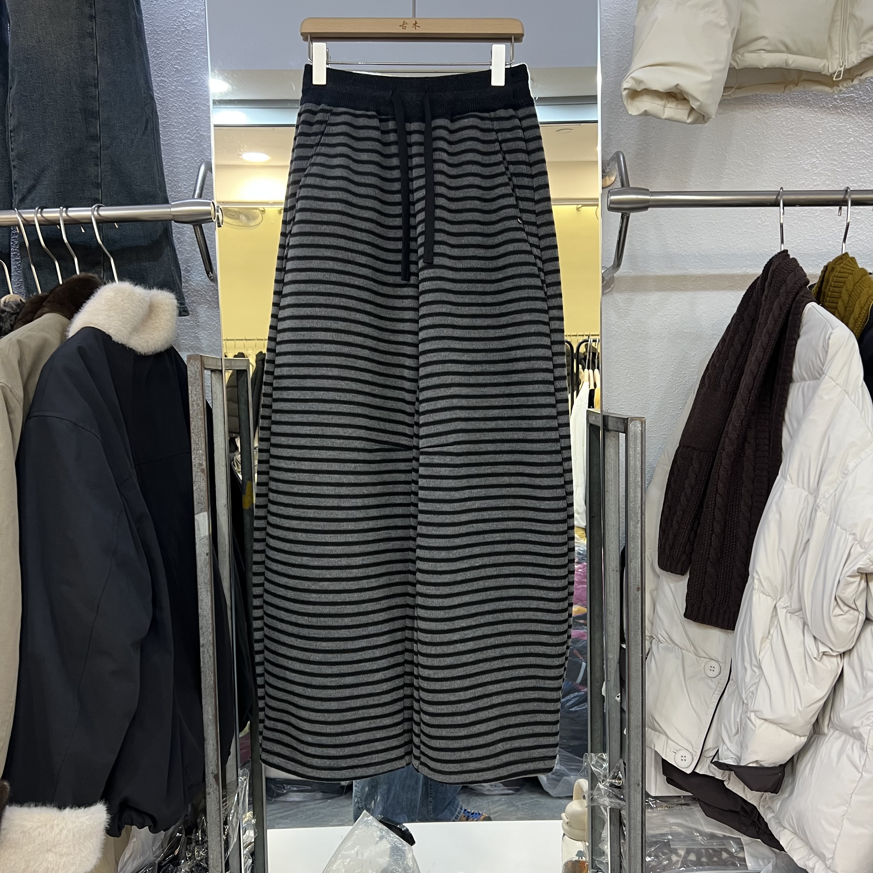 宽松休闲直筒加绒加厚条纹阔腿裤