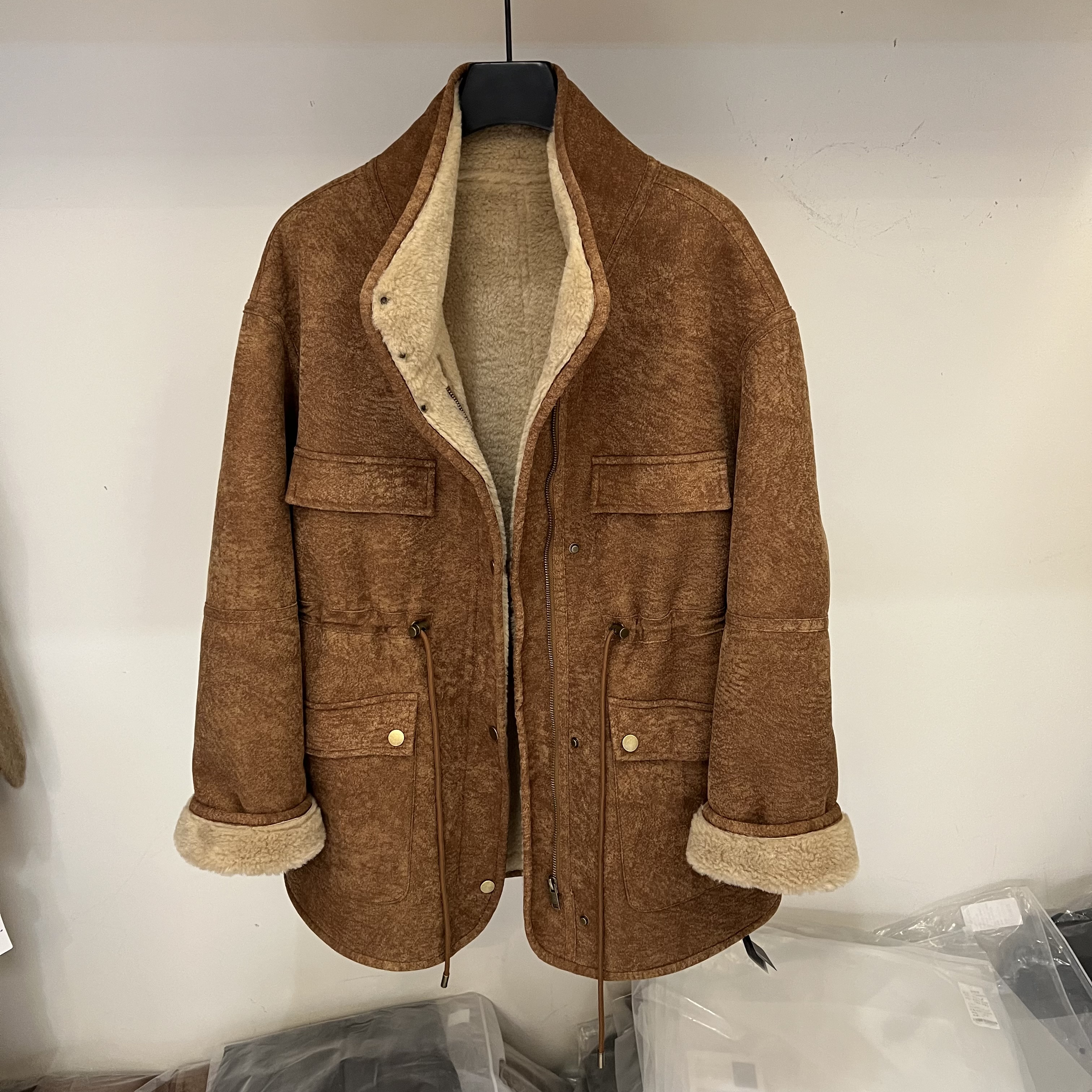 高级感中长款羊羔毛皮毛一体外套