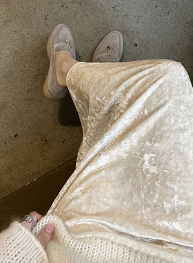 敲美丽！25秋冬冰花雾感慵懒随性散边中长款直筒裙 丝绒半身裙女