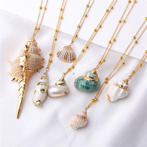 Boho Conch Shell Necklace Sea Beach Shell Chain Pendant Neck