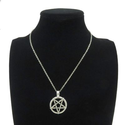 Goth Wicca Witch Pentacle Amulet Pentagram Pendant Women Nec